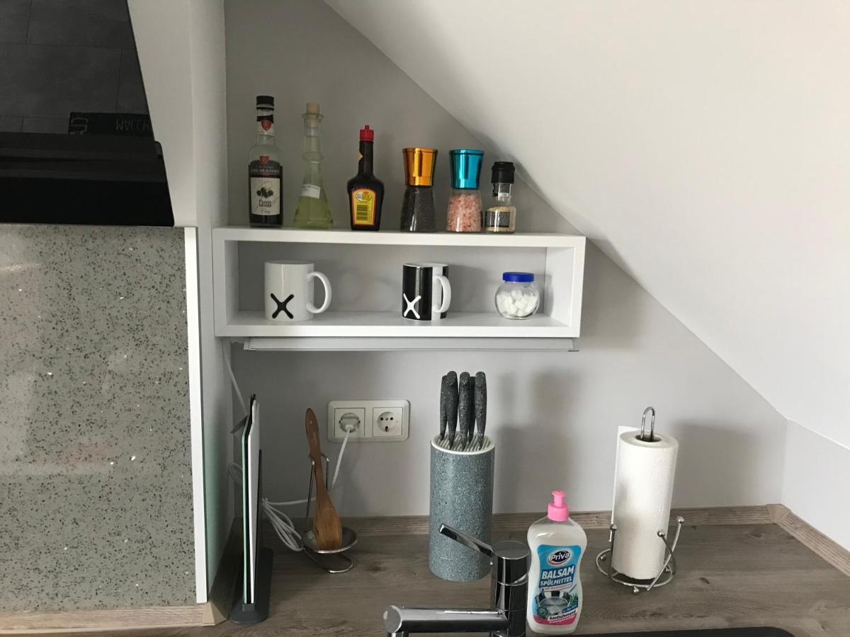 Ferienwohnung Sunny - Moderne Ferienwohnung Im Gruenen In Saarbruecken-West Exteriör bild
