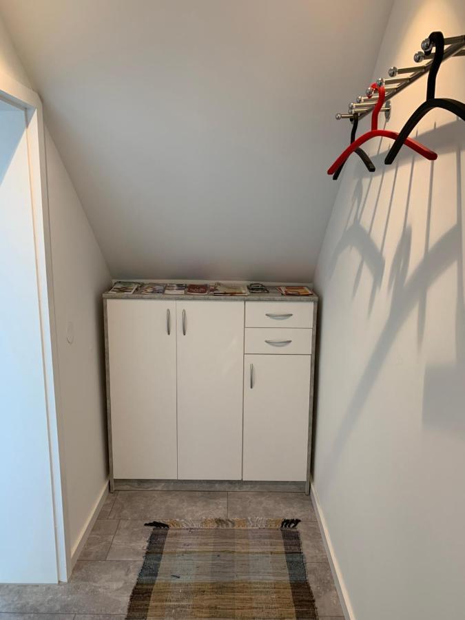 Ferienwohnung Sunny - Moderne Ferienwohnung Im Gruenen In Saarbruecken-West Exteriör bild